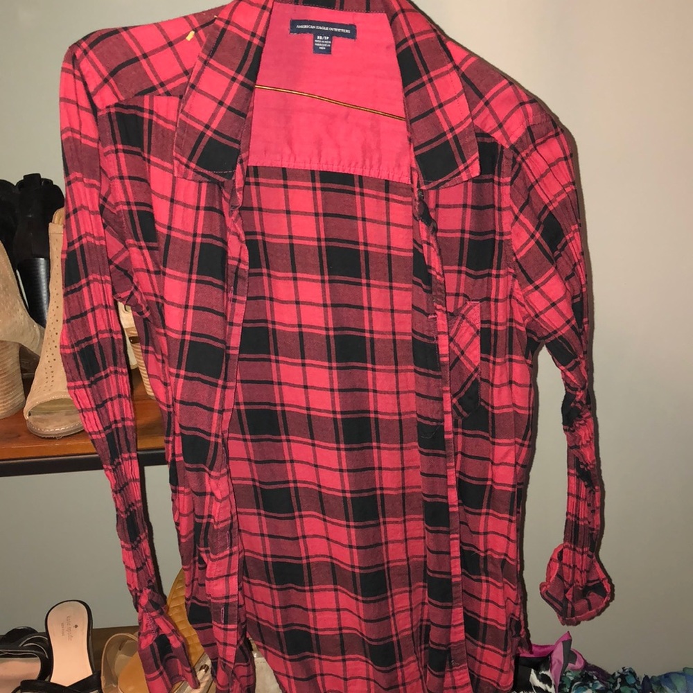 American Eagle XS Flannel Red and Black
